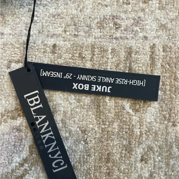 BlankNYC Pants size 26 NWT - Picture 7 of 8